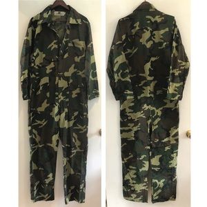 Black Sheep Vintage Camo coverall jumpsuit size M Medium